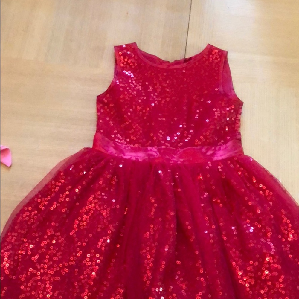 Girl’s dress